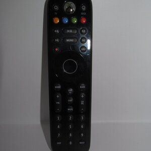 Microsoft Xbox 360 OEM Multimedia Media DVD Remote Control 1493 X360 Video Games